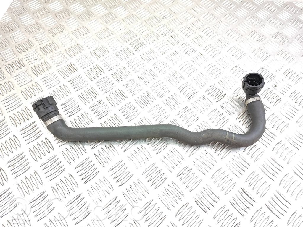BMW 1 E81 E87 Engine coolant pipe/hose 
