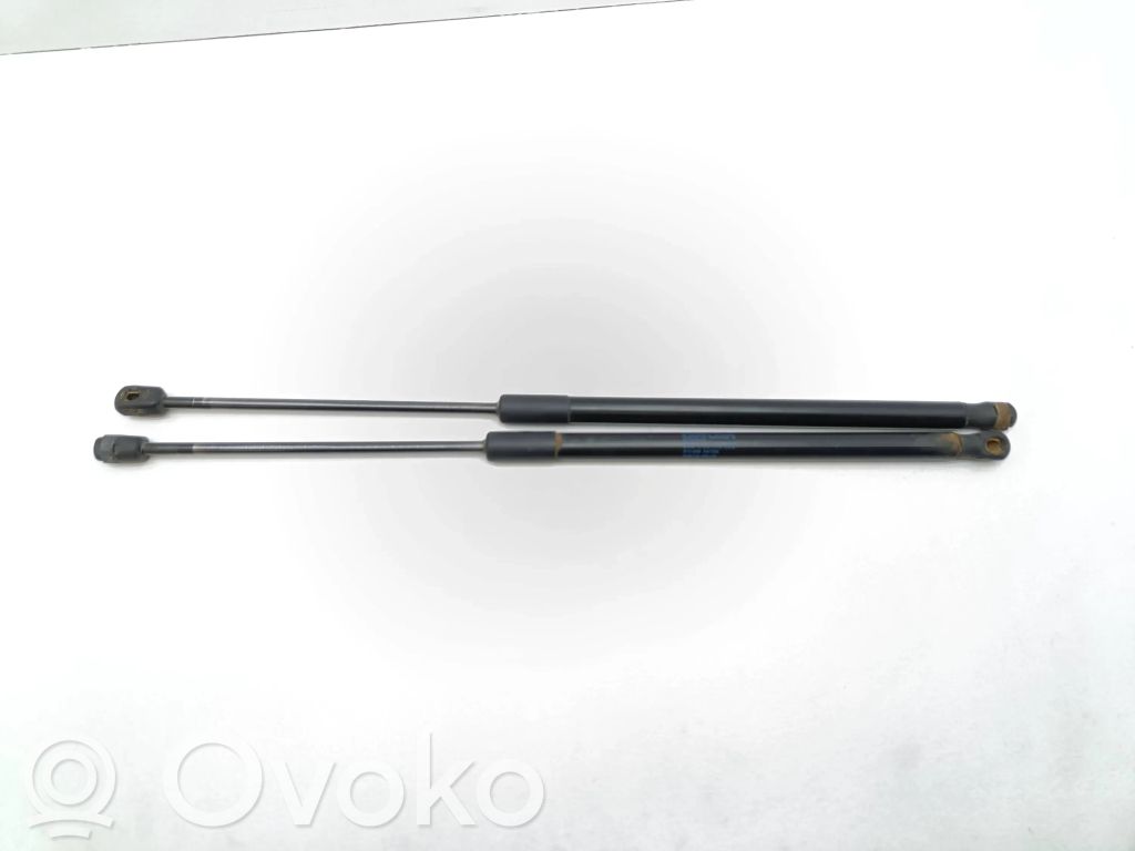 BMW 3 E90 E91 Tailgate/trunk strut/damper 