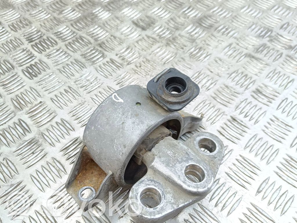 Opel Corsa D Engine mount bracket 