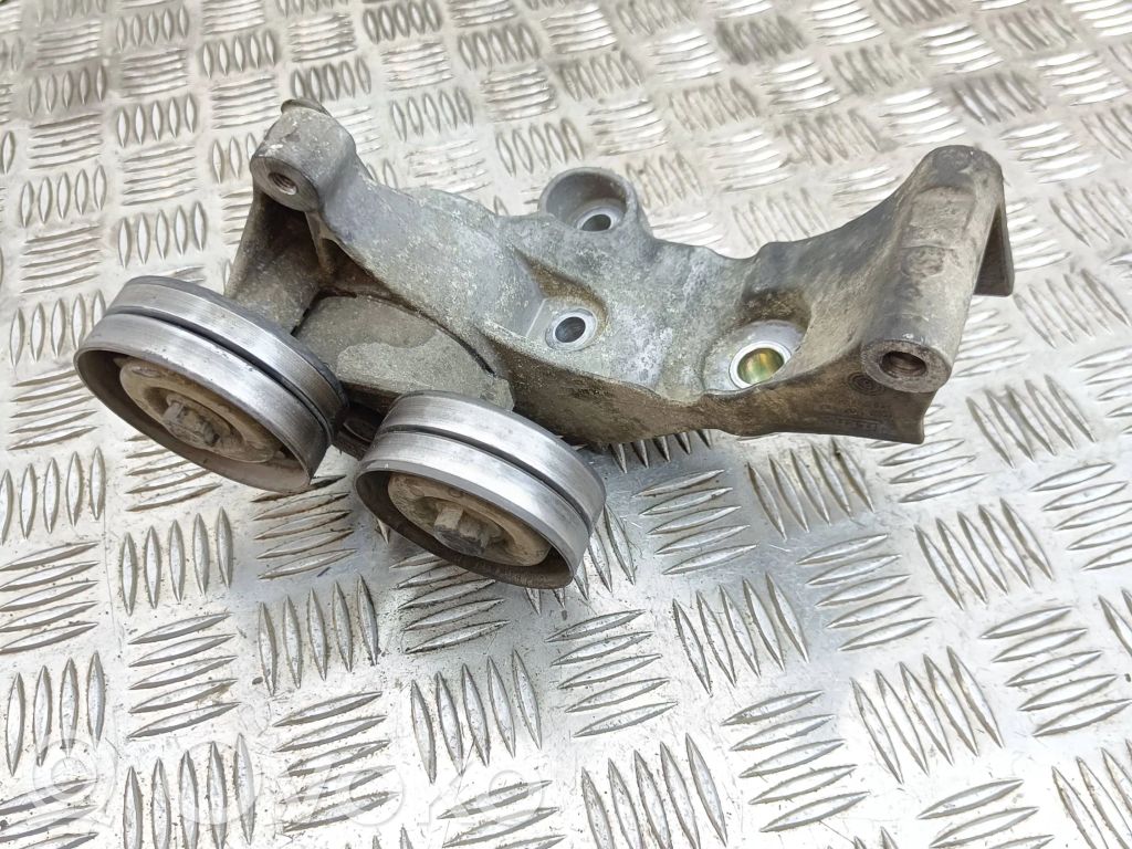 Opel Corsa D Diržo įtempėjas 