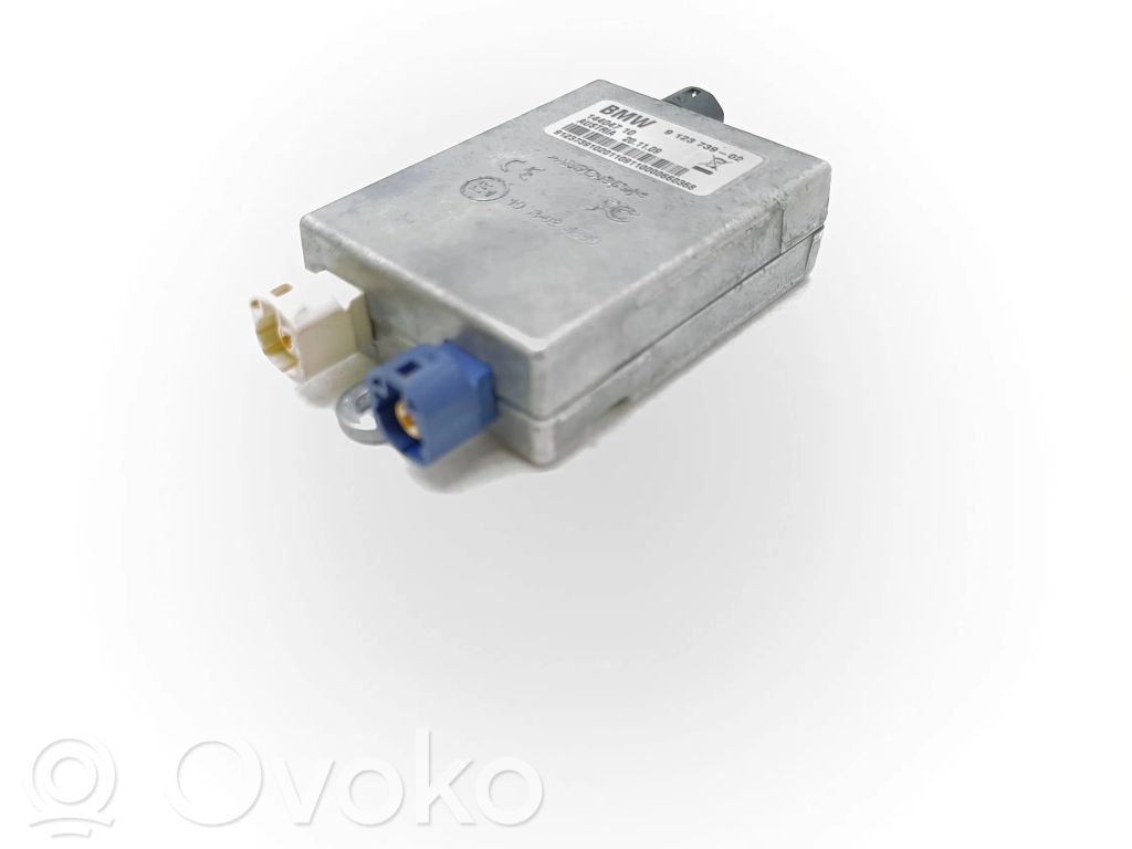 BMW 7 F01 F02 F03 F04 Aerial antenna amplifier 