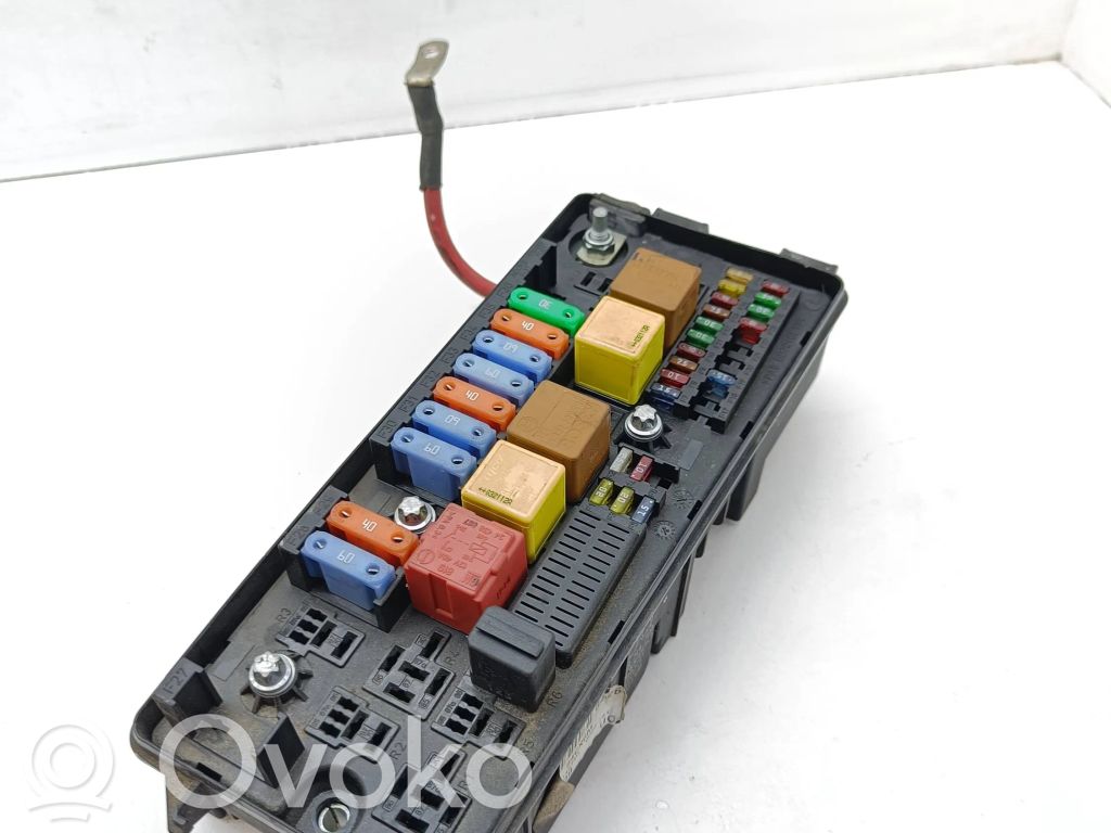 Opel Vectra C Módulo de fusible 