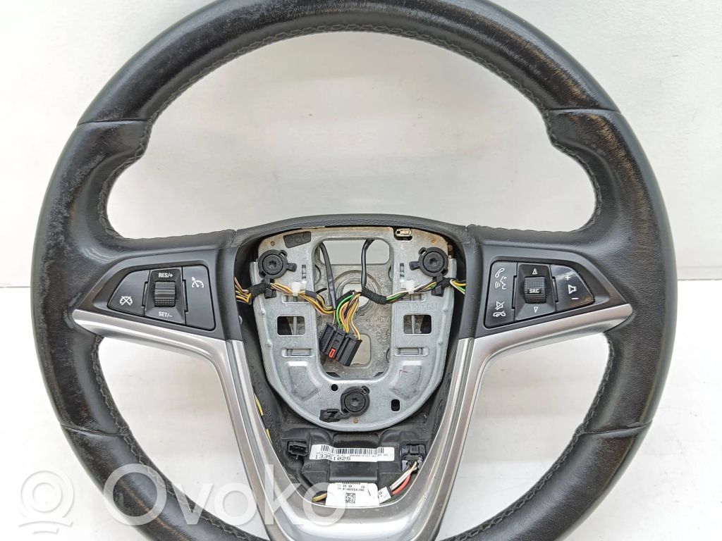 Opel Astra J Volante 