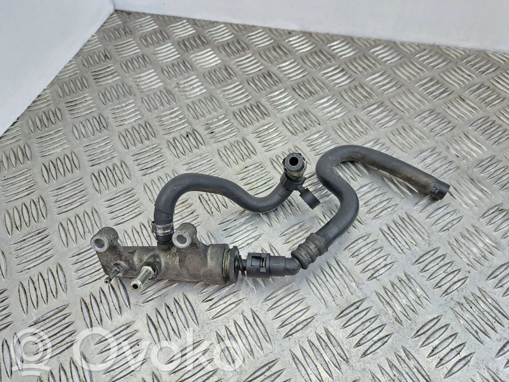 Opel Signum Régulateur de pression de carburant 