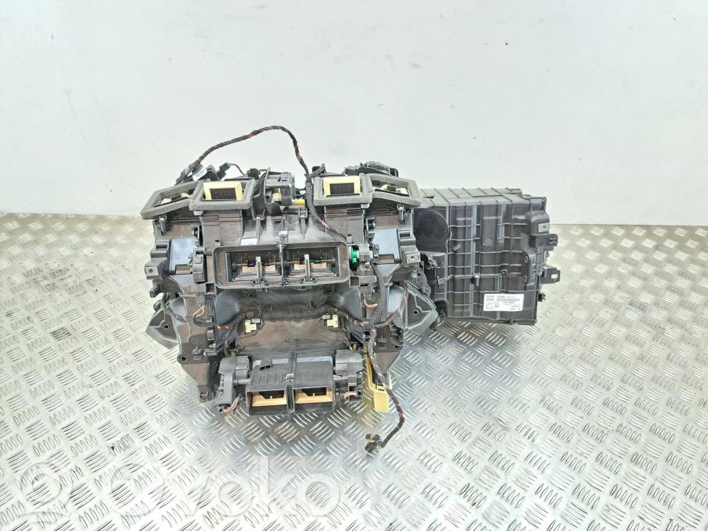 BMW 7 F01 F02 F03 F04 Interior heater climate box assembly 