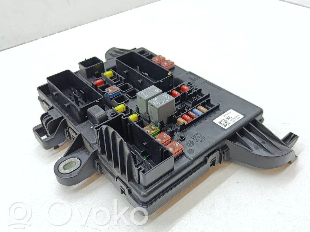 Opel Insignia A Sulakemoduuli 