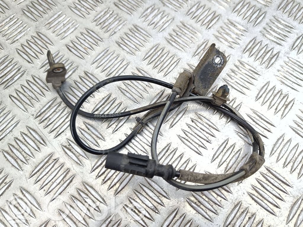 Toyota Avensis T270 ABS Sensor 