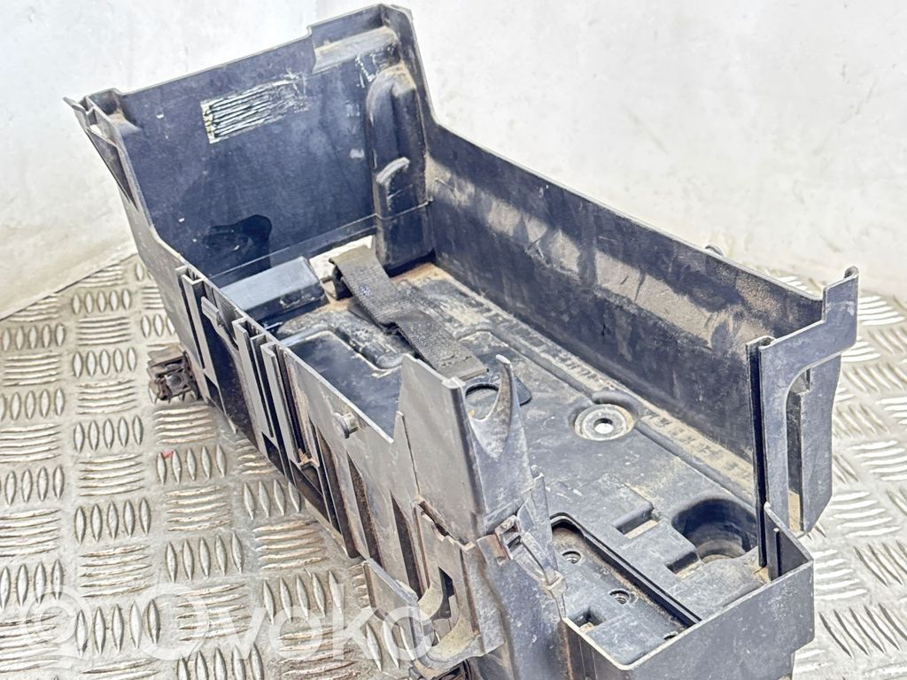 Opel Insignia A Battery box tray 