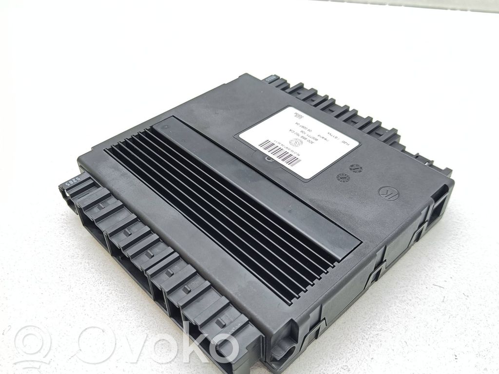 Seat control module   3D0959760CA