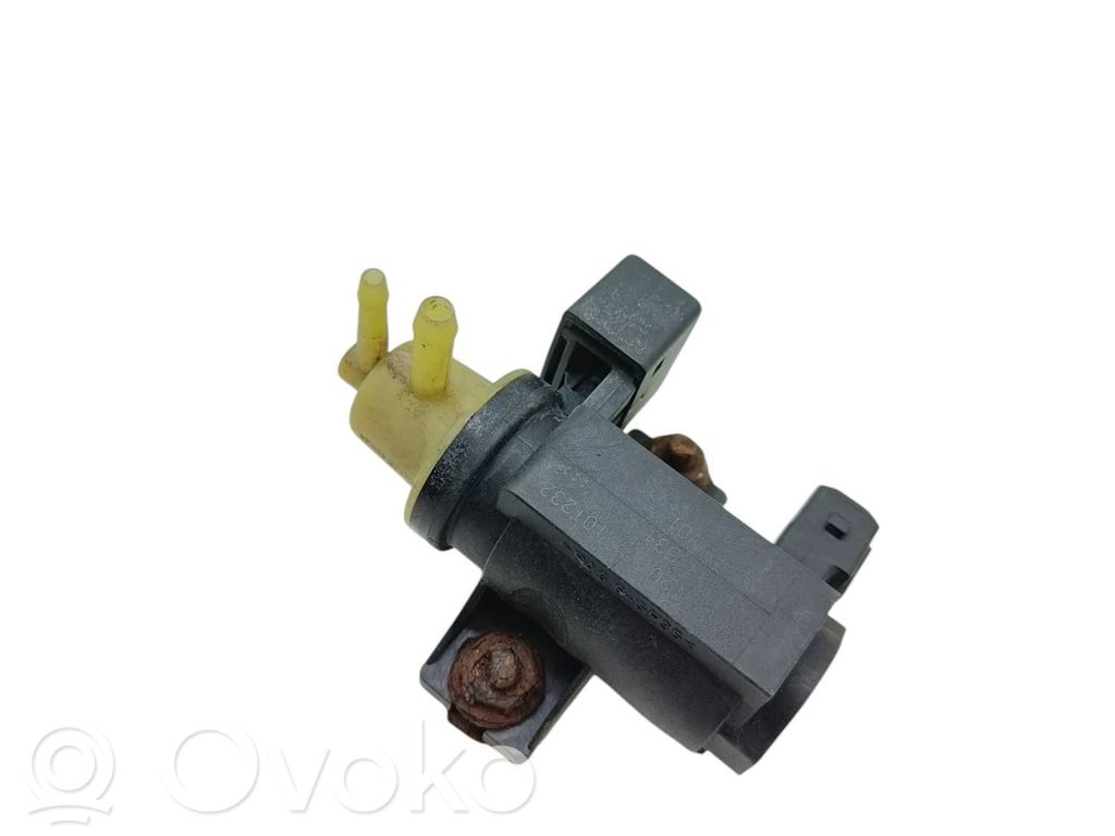 Opel Zafira B Zawór podciśnienia / Elektrozawór turbiny 