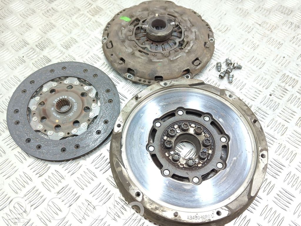 Toyota Avensis T250 Kit ambreiaj 