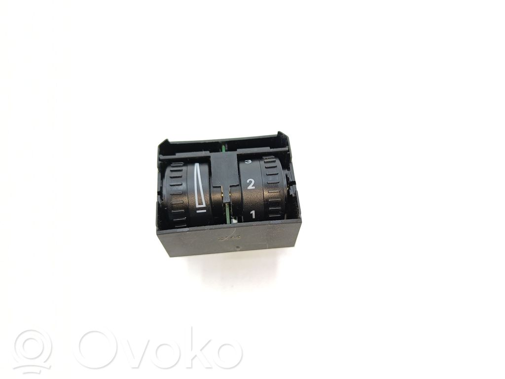 Volkswagen Caddy Headlight level height control switch 