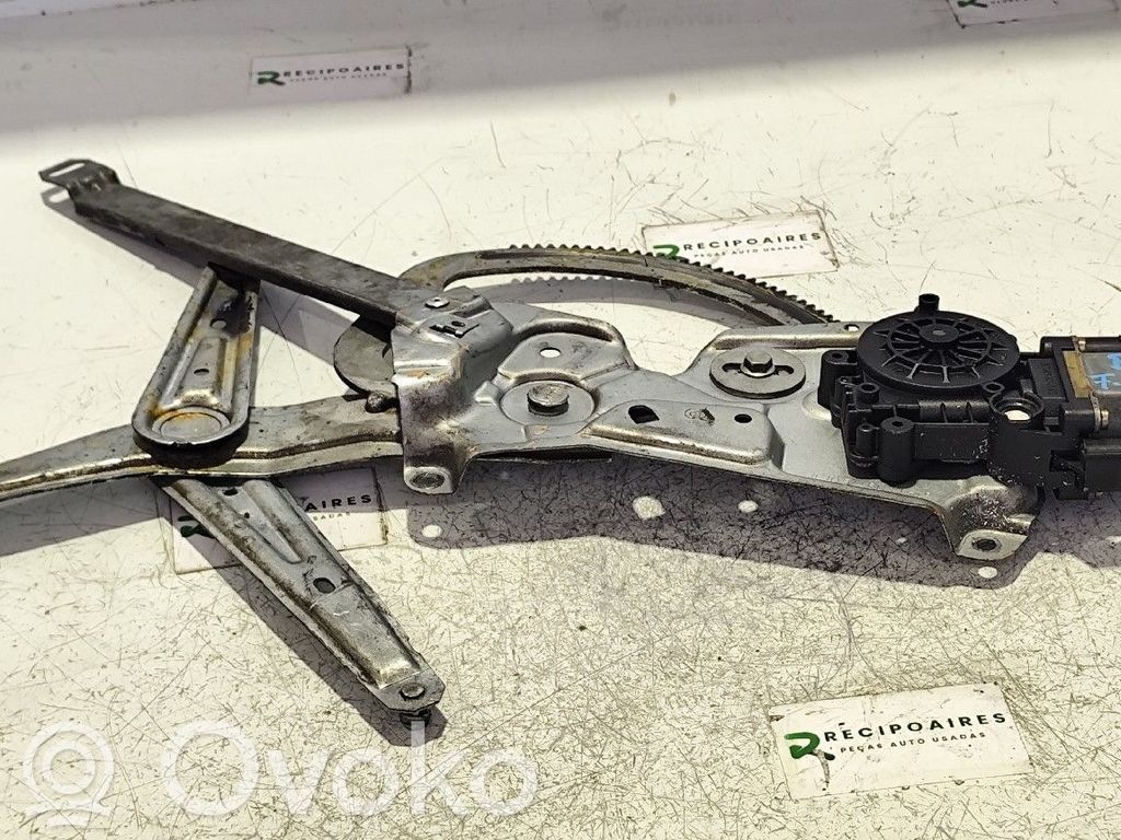 Front window lifting mechanism without motor   19776100