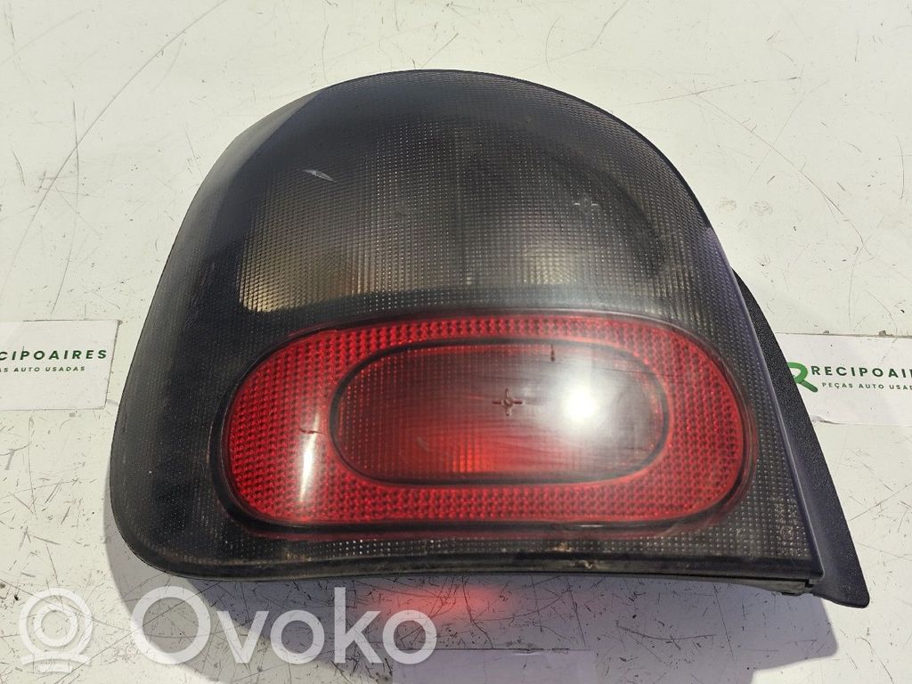 Renault Megane I Lampă spate în capacul portbagajului 