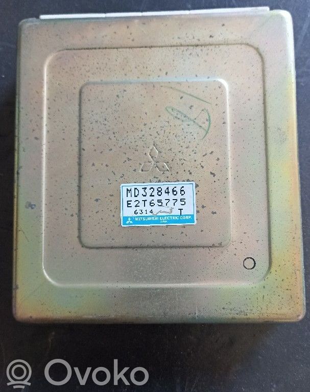Engine control unit/module   MD328466,E2T65775