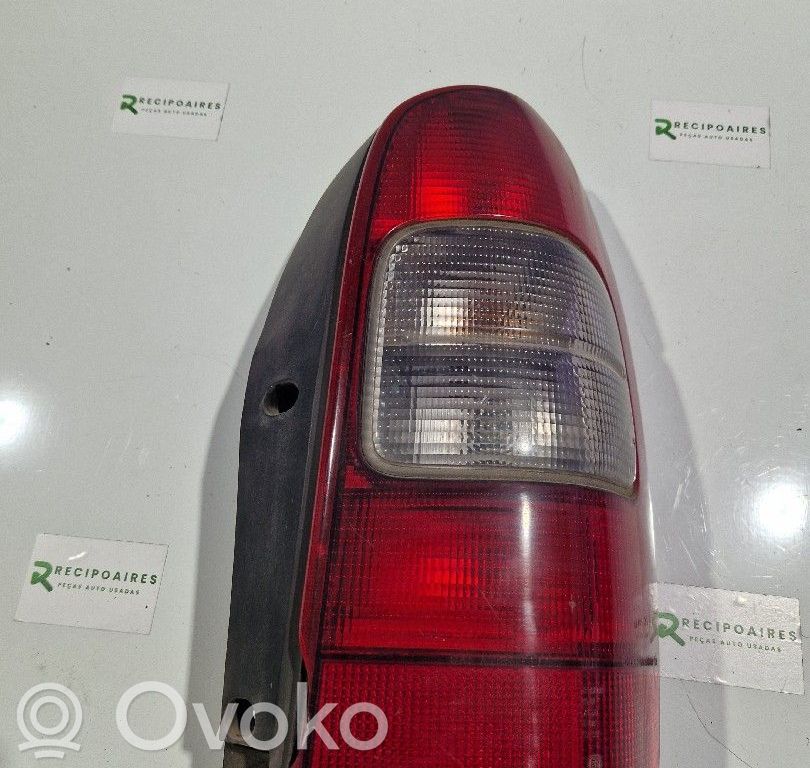 Opel Sintra Lampă spate în caroserie 