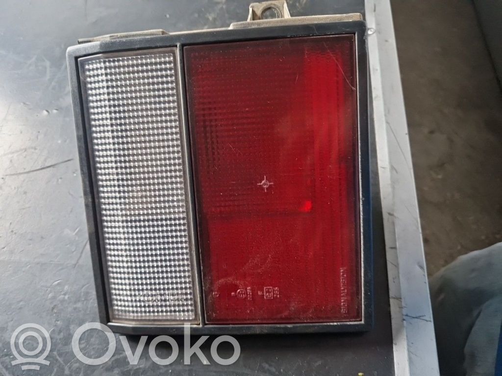 Aizmugurējais lukturis pārsegā   21400,SIGNALVISION