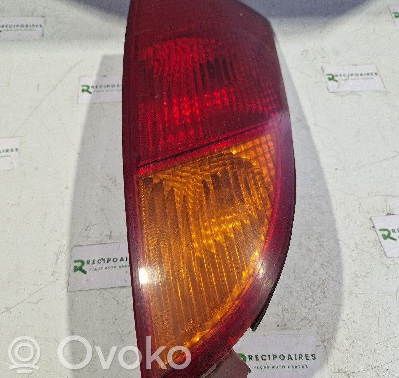 Ford Focus Luz trasera/de freno 