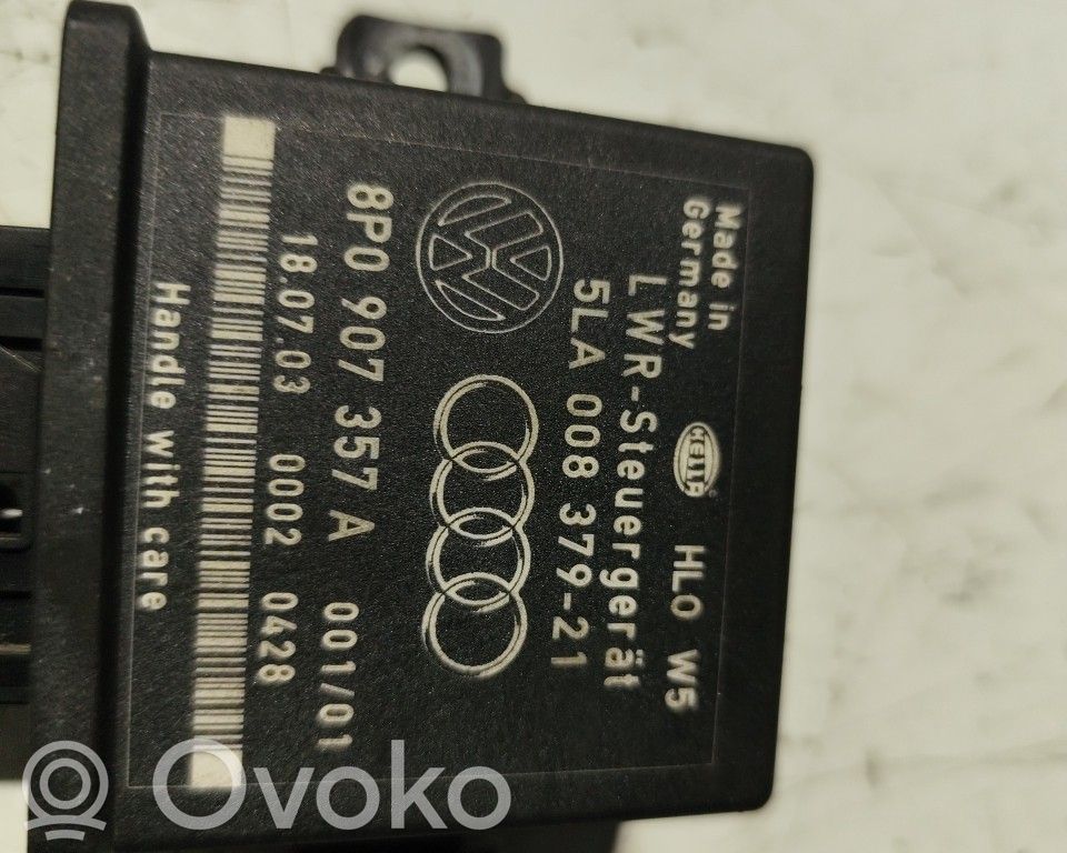 Light module LCM   8P0907357A