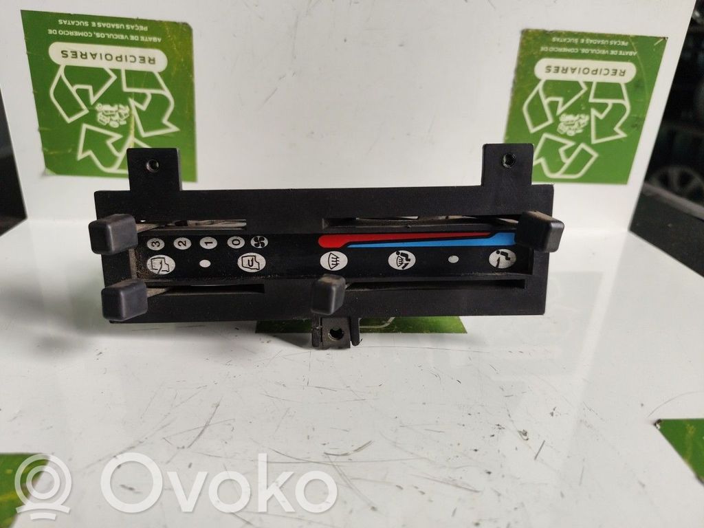 Climate control unit   810421263F