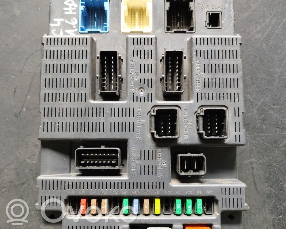 Unidad de control SAM   9663798580,BSI2004P0900