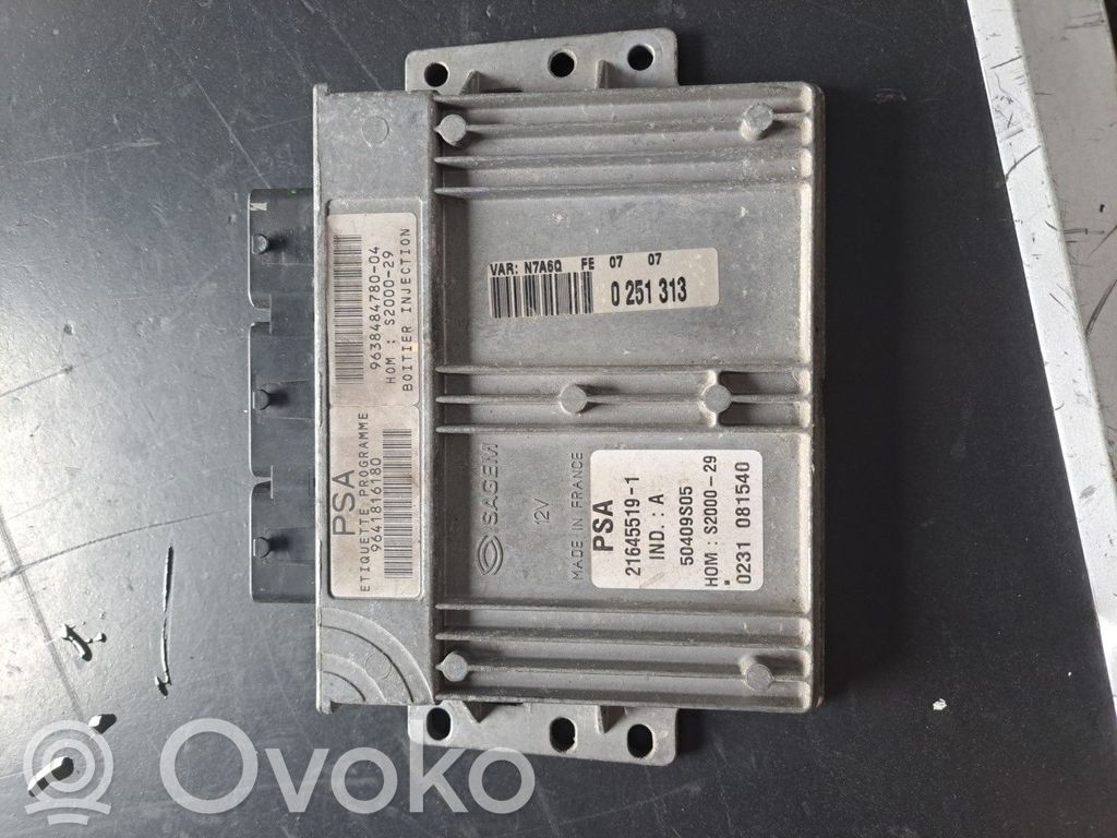 Citroen C4 I Engine control unit/module 