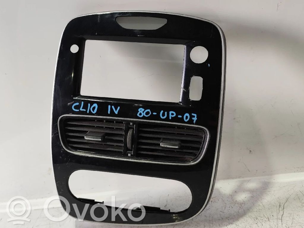Console centrale   682601204R,687502204R