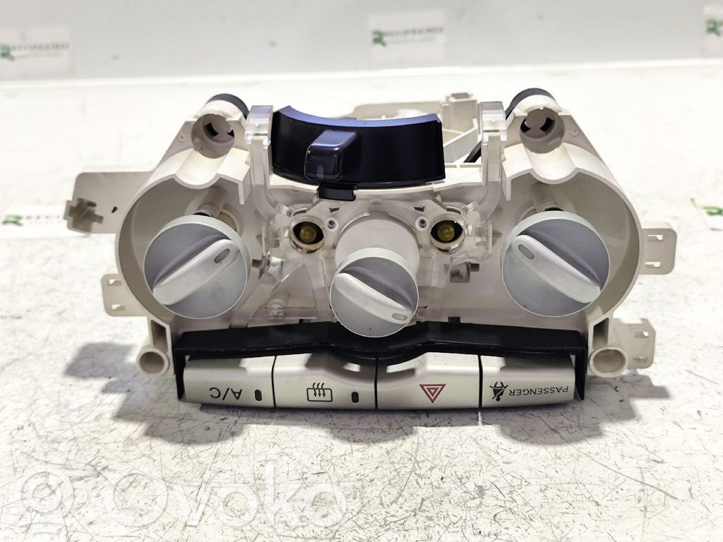 Climate control unit   5G145H20
