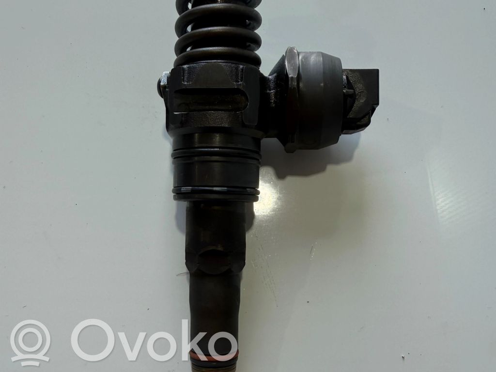 Audi A4 S4 B6 8E 8H Inyector de combustible 