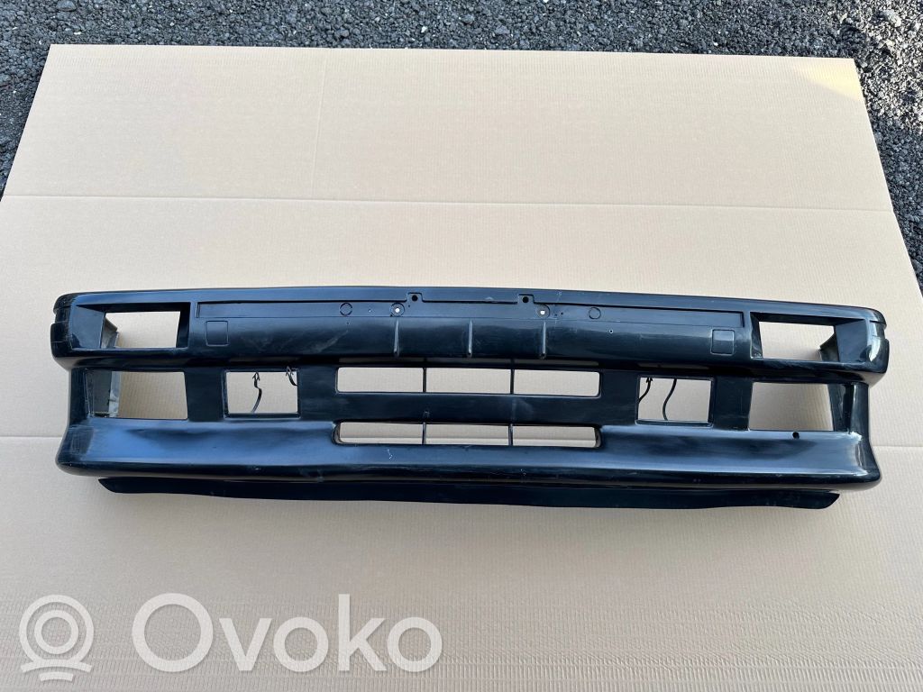 BMW M3 e30 Paraurti anteriore 