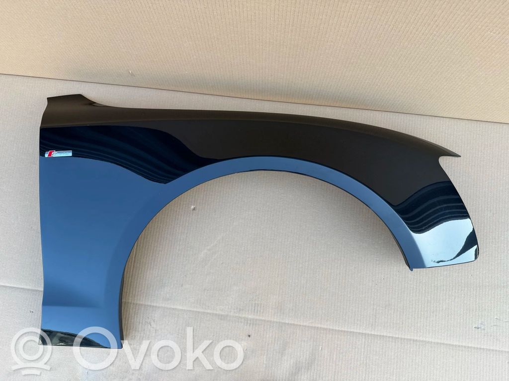 Audi A5 Sportback 8TA Błotnik przedni 