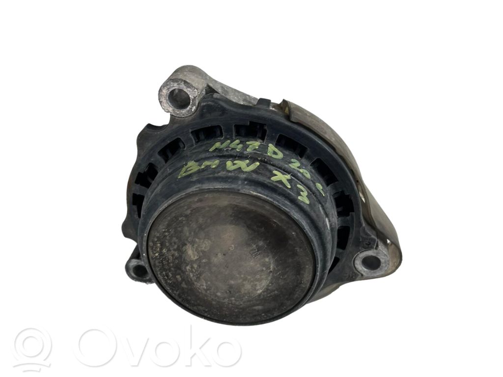 BMW X3 F25 Engine mounting bracket 