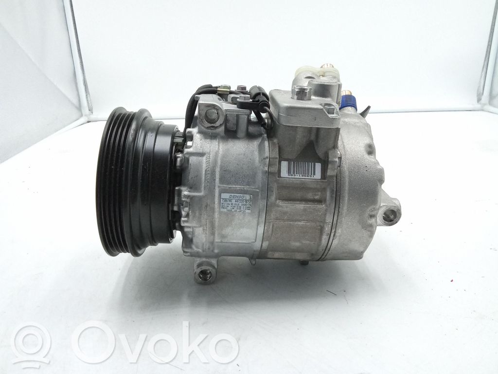 BMW 7 E23 Klimakompressor Pumpe 