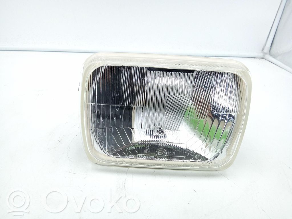 Jeep Cherokee Headlight/headlamp 