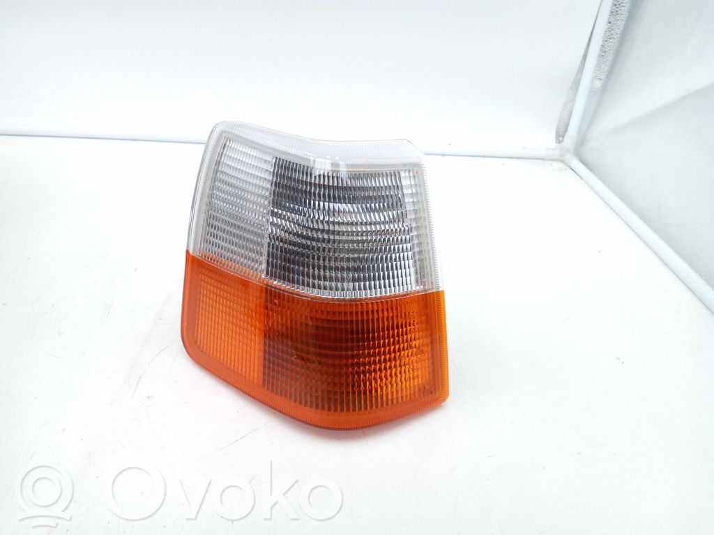 Volvo 940 Front fender indicator light 