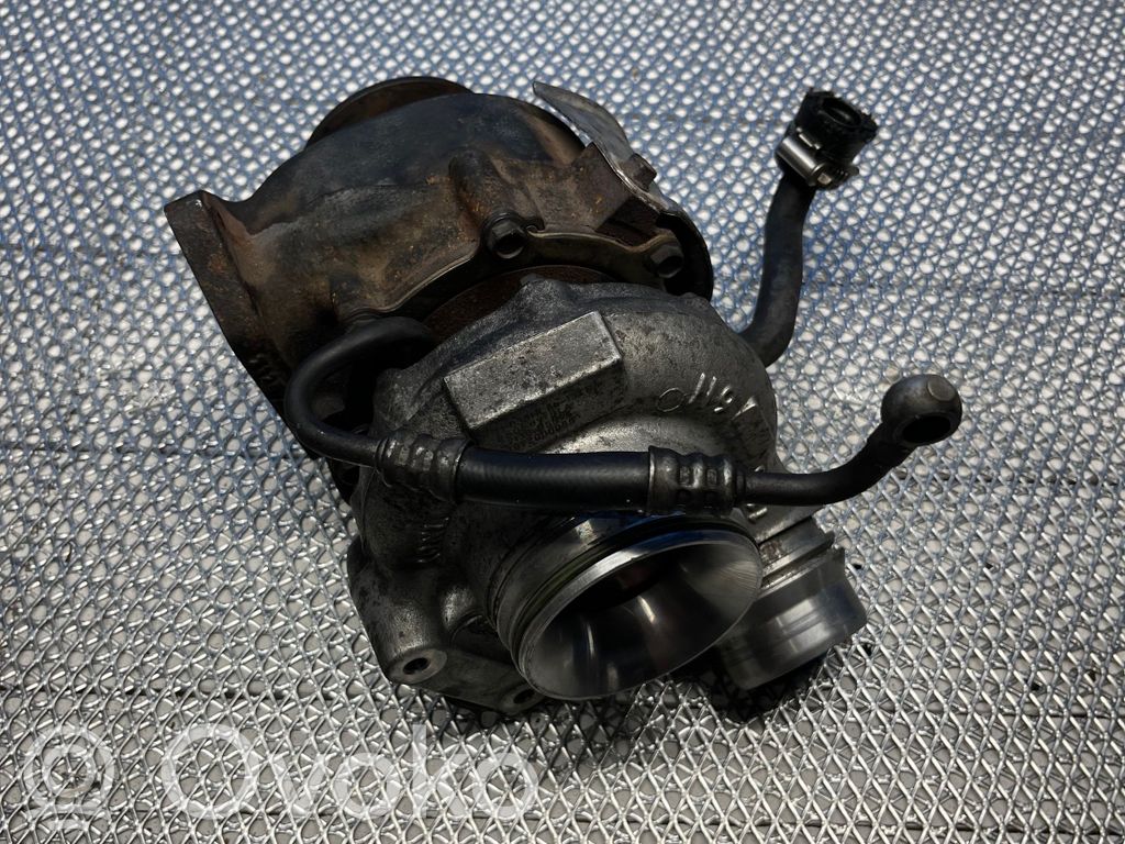 BMW 5 E60 E61 Turbina 