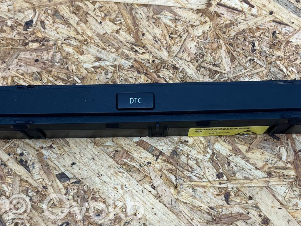 Parking (PDC) sensor switch   6948128