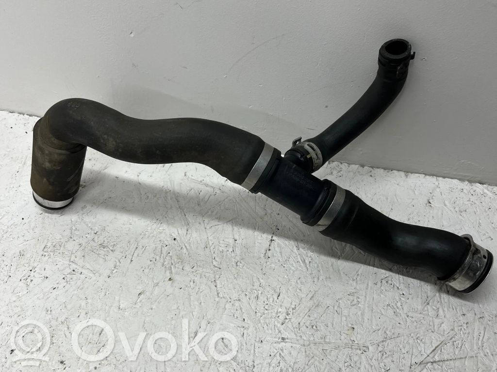 Mercedes-Benz C W204 Conductă/furtun lichid de răcire motor 