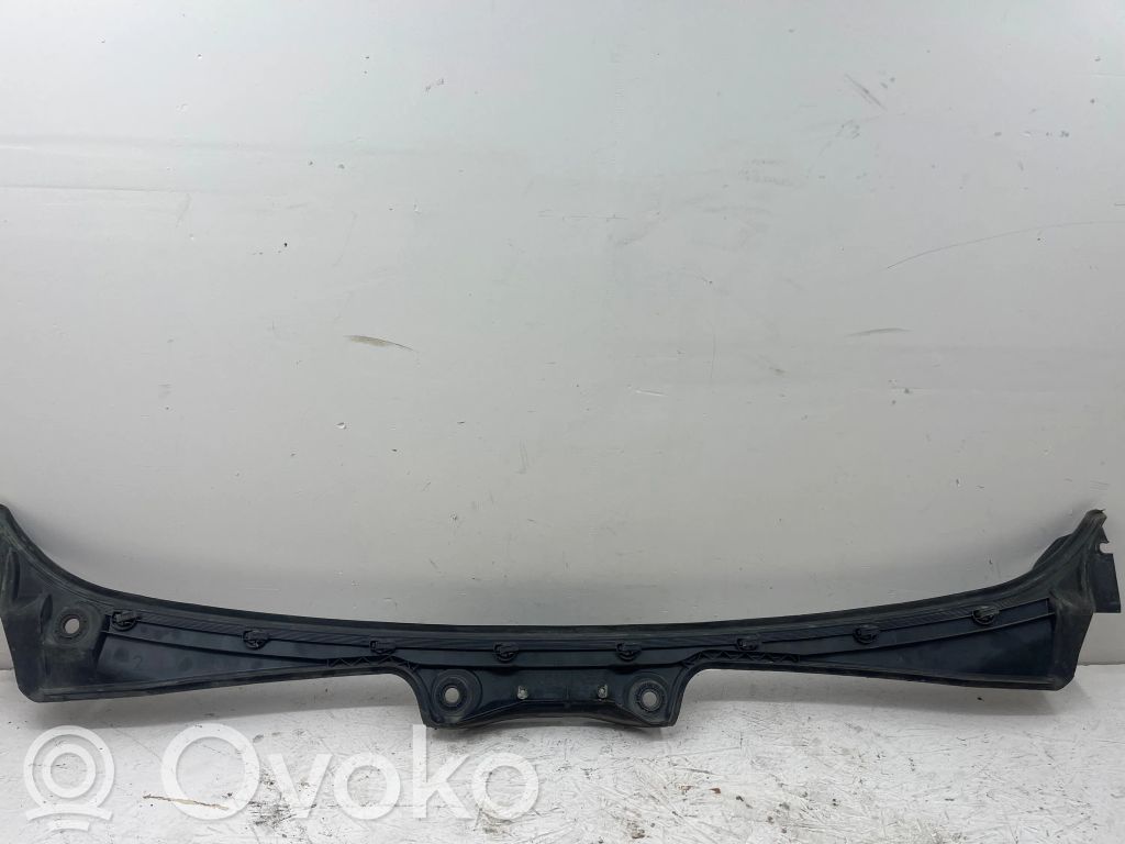BMW 5 E60 E61 Wiper trim 