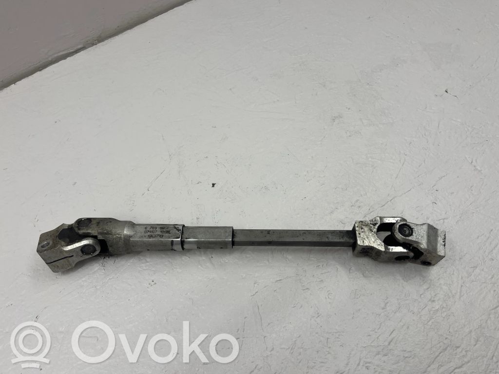 Steering column universal joint   6769157,071107