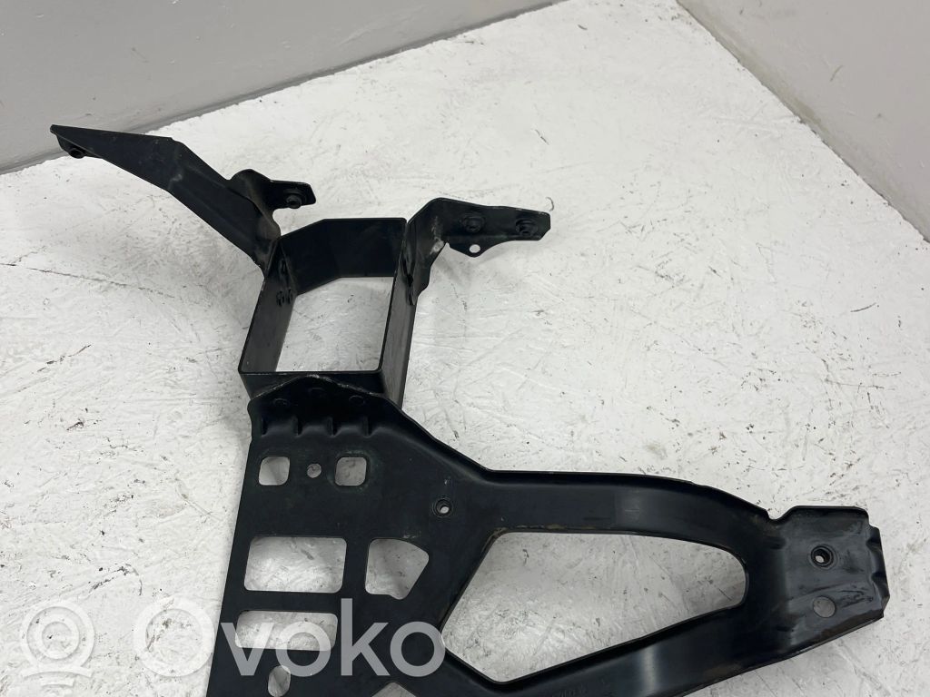 BMW 5 E60 E61 Front bumper mounting bracket 