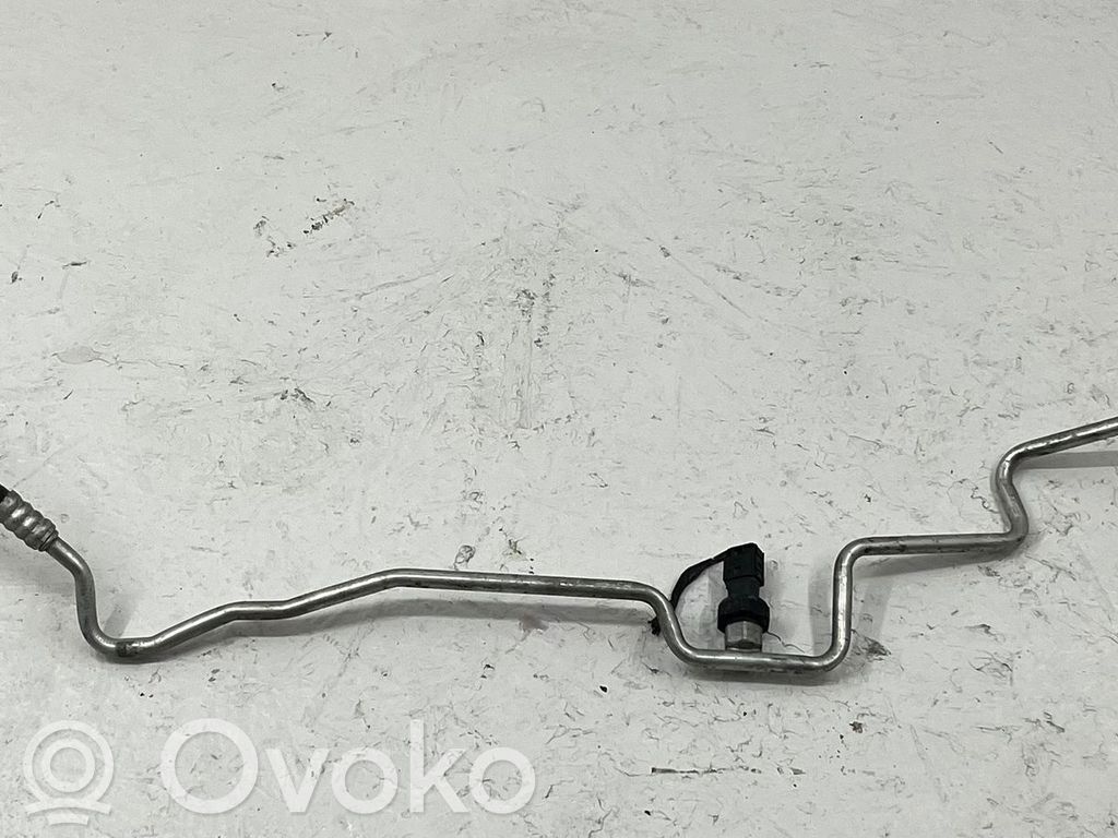 BMW 5 E60 E61 Air conditioning (A/C) pipe/hose 