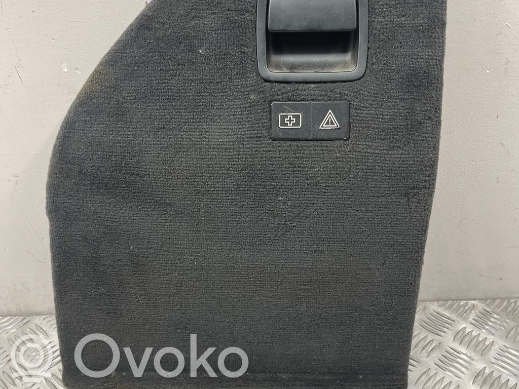 Trunk/boot side trim panel   7068881