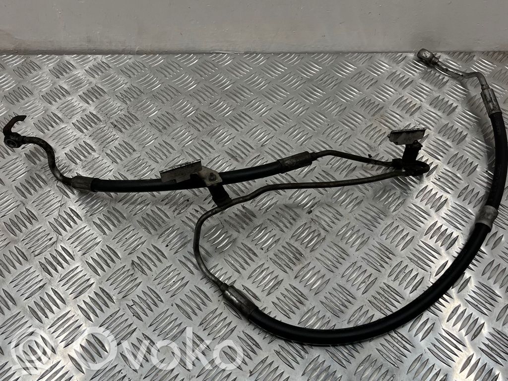 Power steering hose/pipe/line   14020912