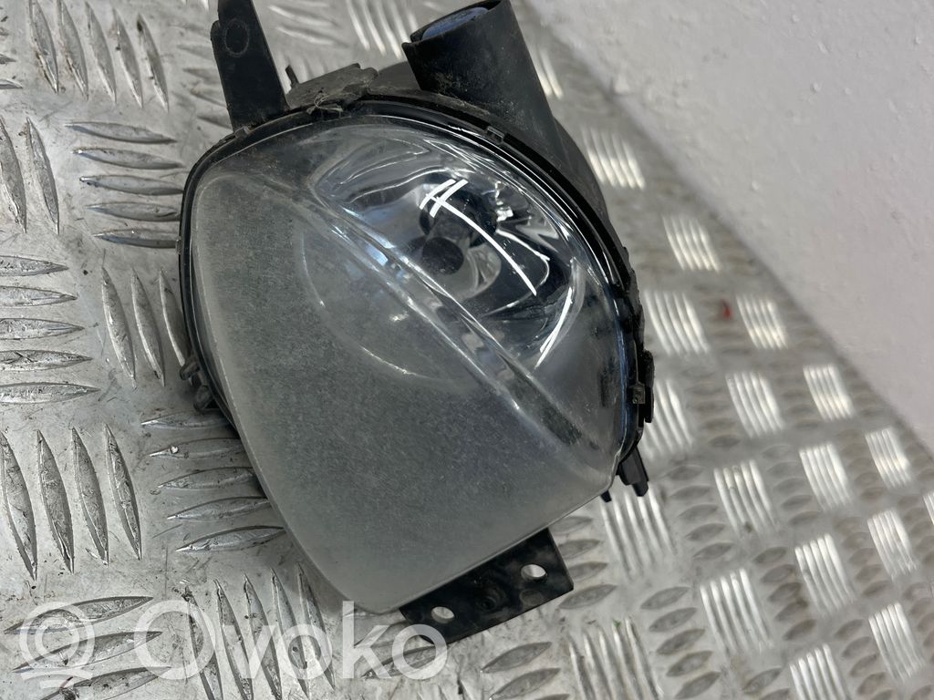 BMW 3 E90 E91 Miglas lukturis priekšā 