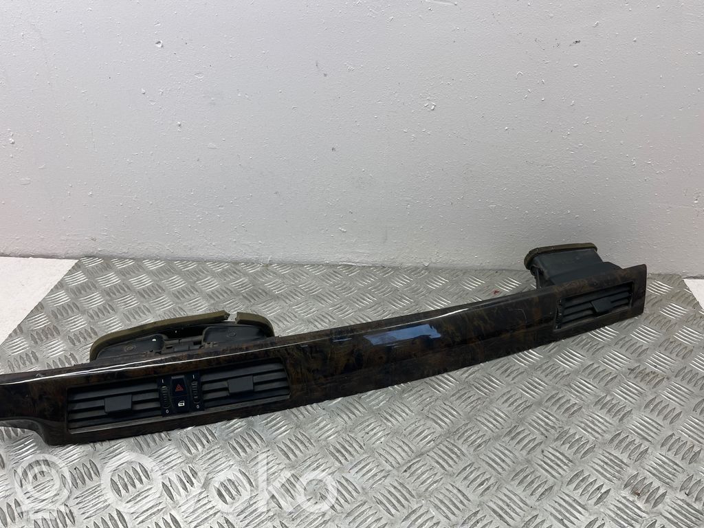 BMW 5 E60 E61 Panelės apdaila 