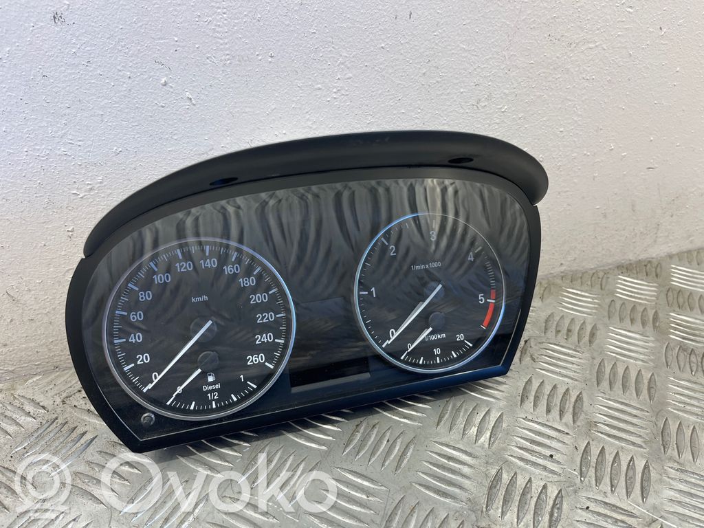 BMW 3 E90 E91 Spidometrs (instrumentu panelī) 