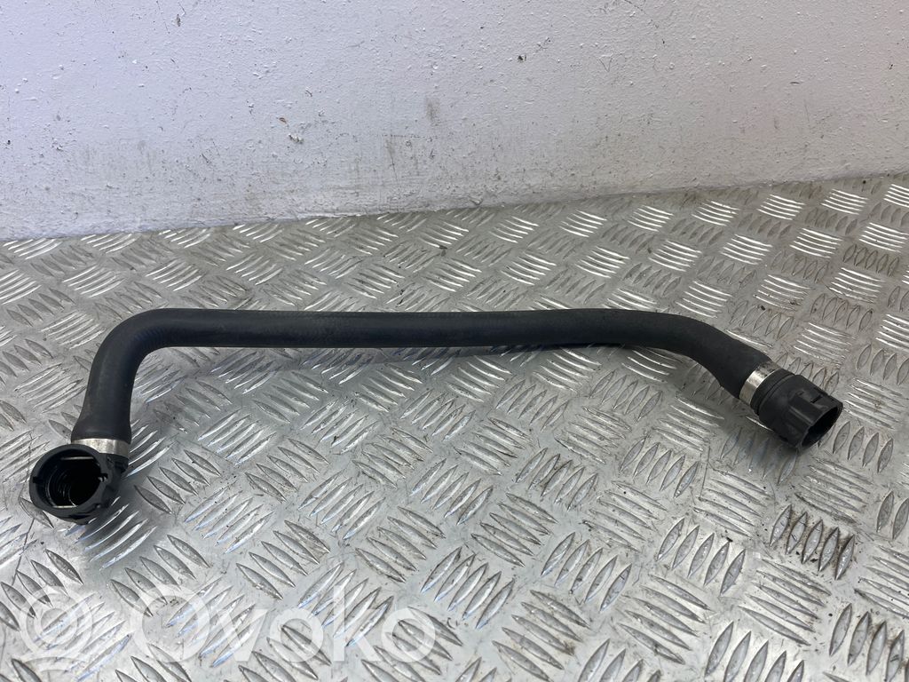 BMW 3 E90 E91 Engine coolant pipe/hose 