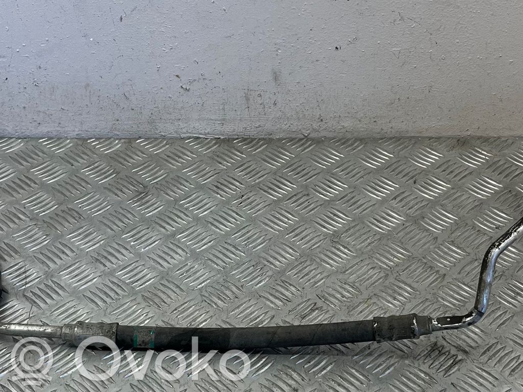 BMW 3 E90 E91 Air conditioning (A/C) pipe/hose 