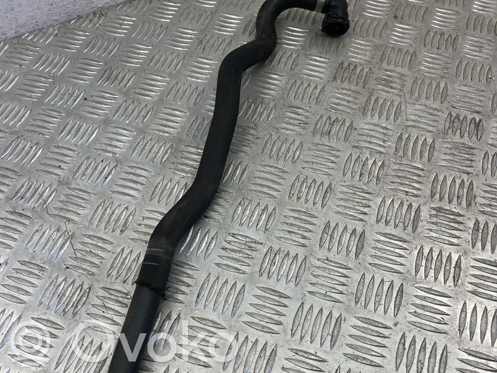 Engine coolant pipe/hose   7552387